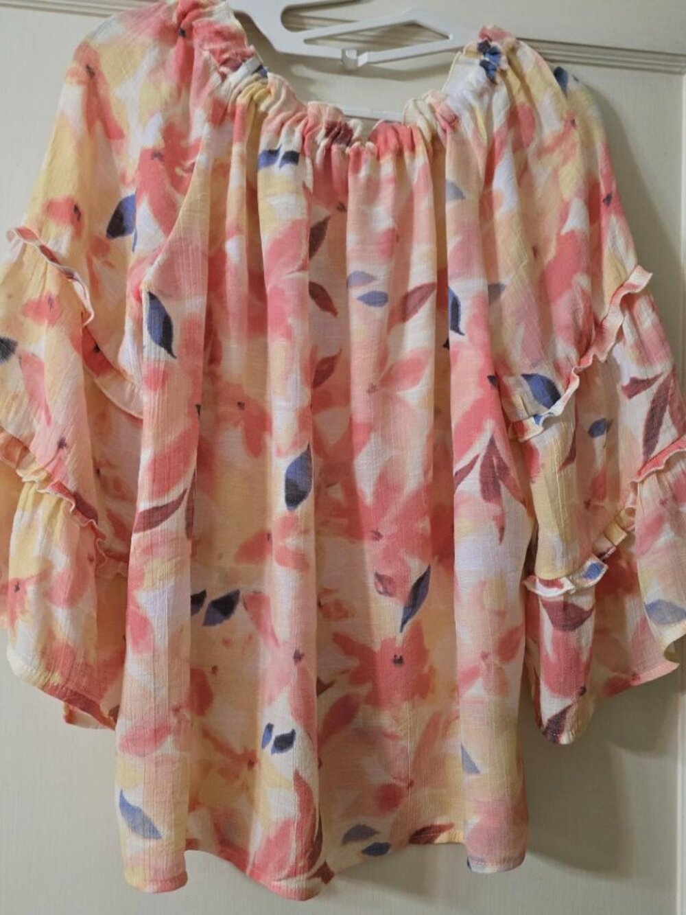 M Zac & Rachel Rushed Scoop Neck Top/Blouse Multi Pastel Floral 3/4 Flute Sleeve
